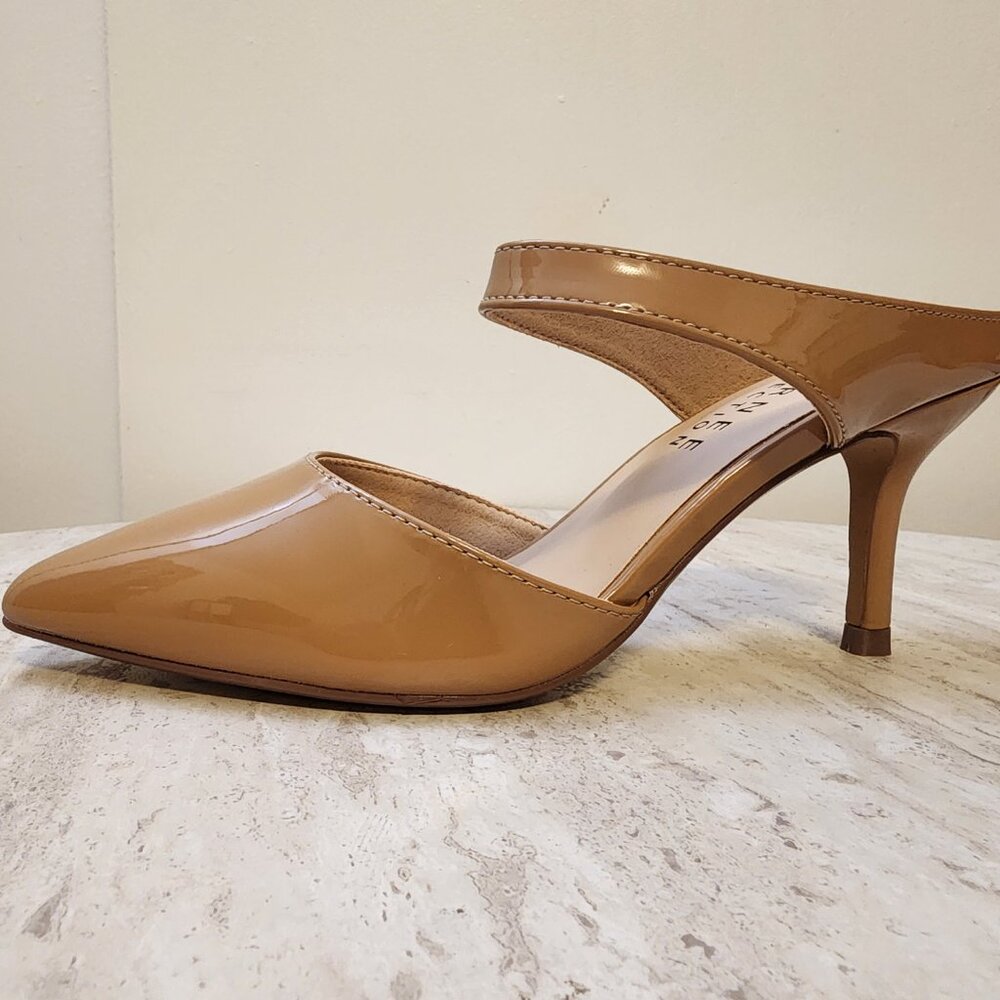 Journee Collection Womens Mae Tan Patent 5.5M - B034 - Picture 6 of 10